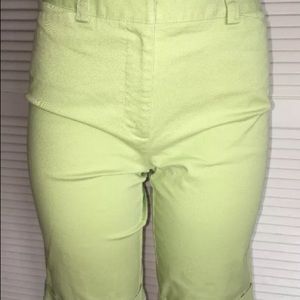 Talbots women's short size 6 color green